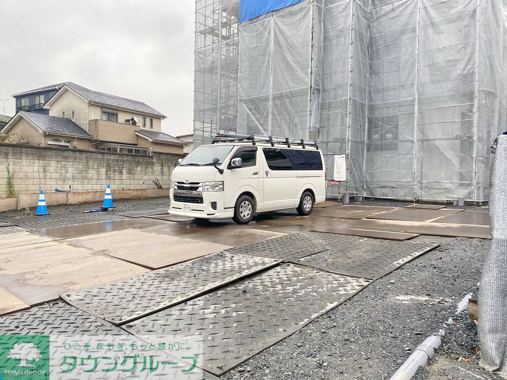 駐車場　駐車場