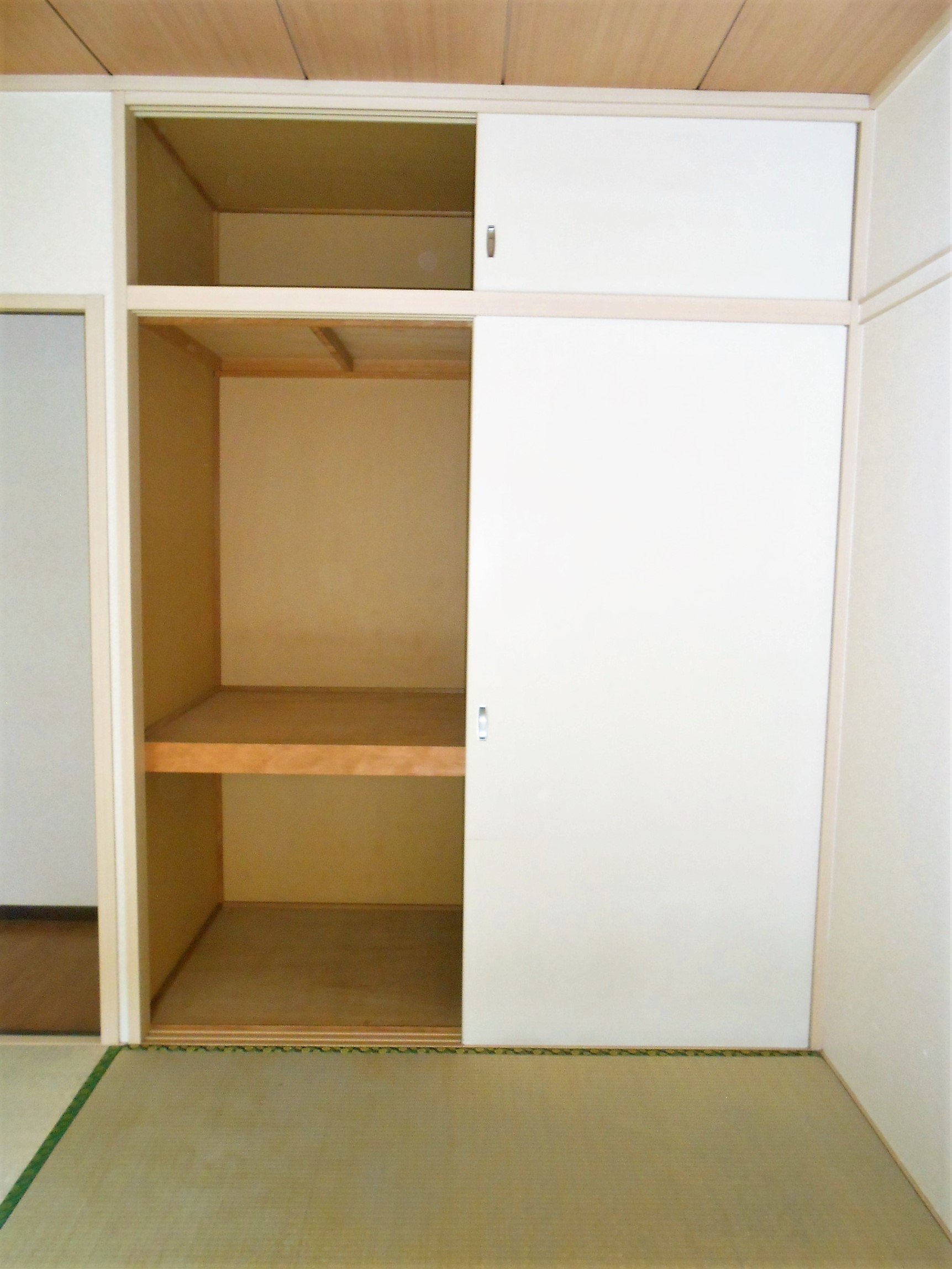 収納　各室収納で収納スペースも充実です。