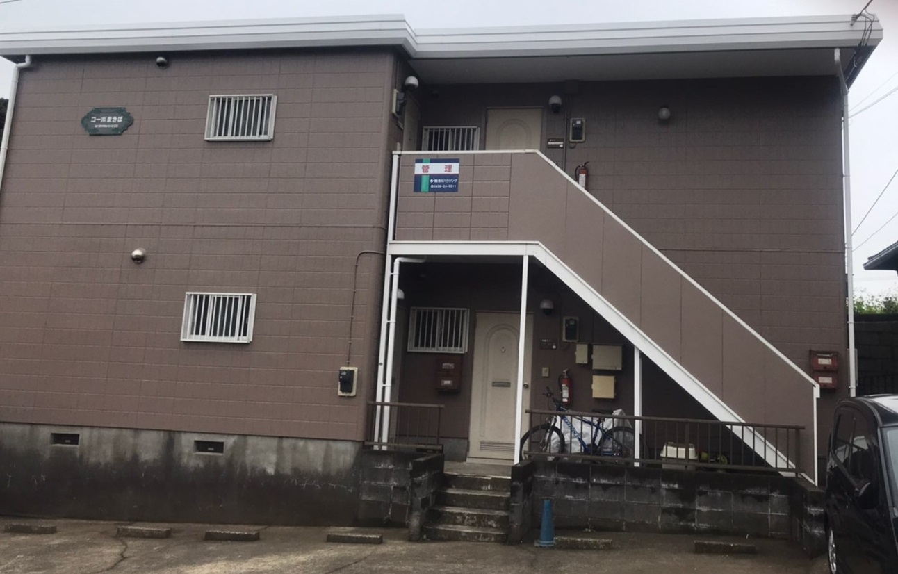 コーポまきば