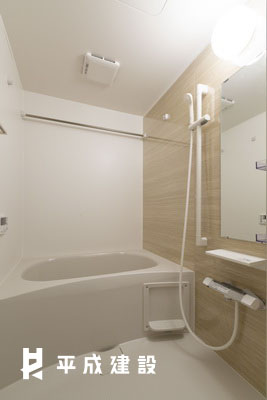 バス・シャワールーム　追い焚き機能付き