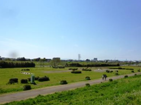 【鈴木アパートの公園】