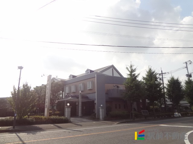 病院　牛嶋産婦人科クリニック（病院）まで400m