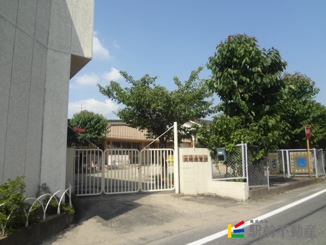 幼稚園・保育園　大崎保育所（幼稚園・保育園）まで300m