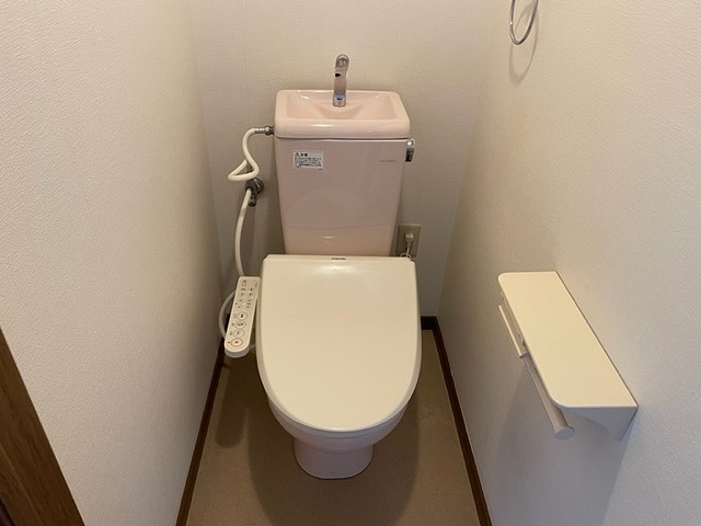 トイレ　同タイプ