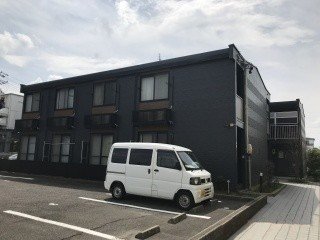 【レオパレスハピネスの建物外観】