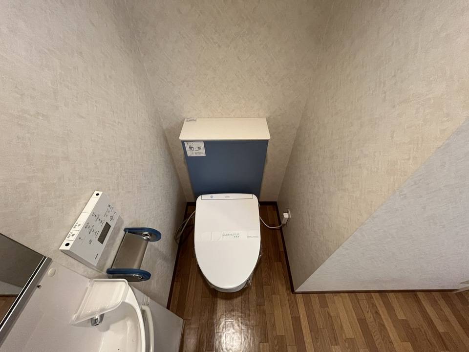 トイレ　トイレ