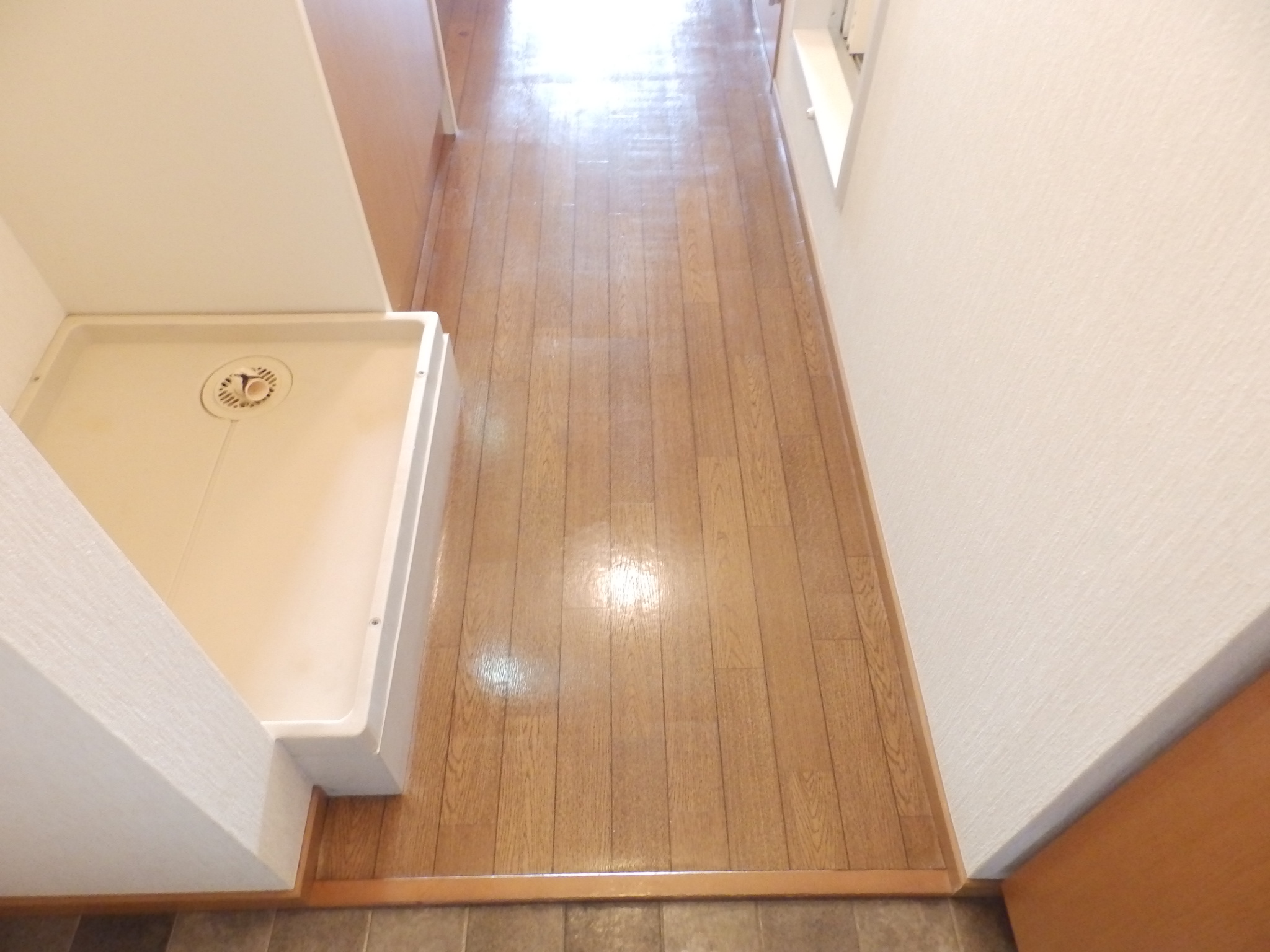 洗面設備　室内洗濯機置場