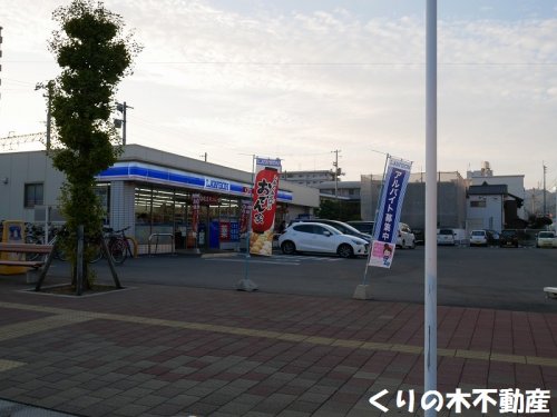 コンビニ　ローソン 今治駅前店（コンビニ）まで346m