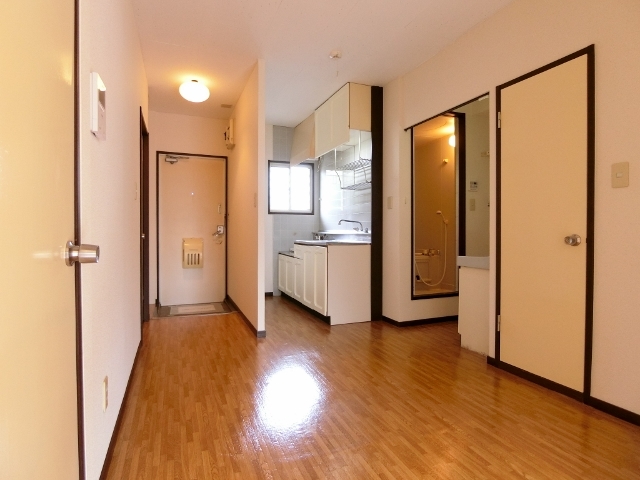 居室・リビング　図面と現状の相違がある場合には現状を優先．．．