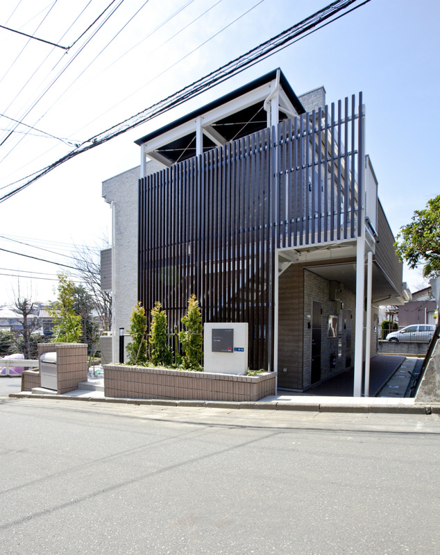 リブリ・鷲ケ峰の建物外観