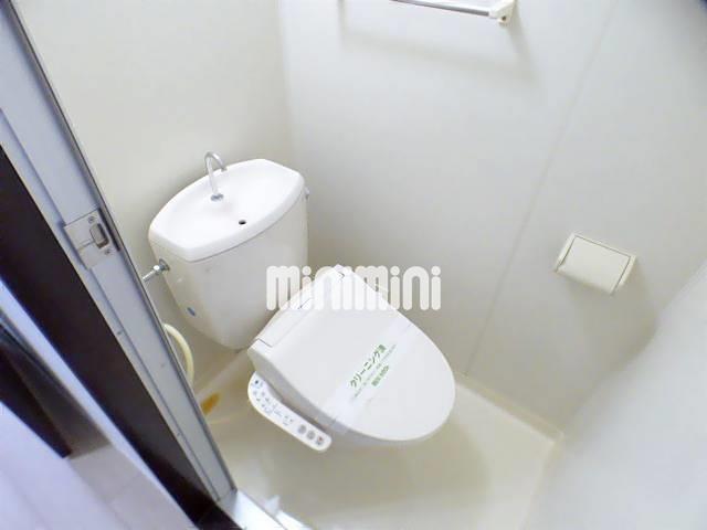 トイレ　温水洗浄便座付きトイレ