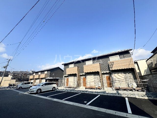 ＫＹＯ　ＳＴＡＧＥ　ＫＡＺＡの建物外観