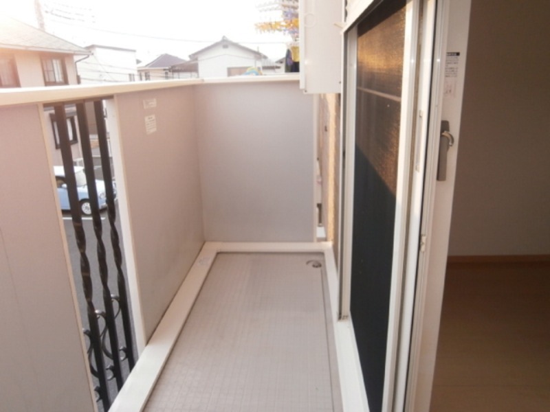 バルコニー　図面と現状に相違がある場合には現状を優先