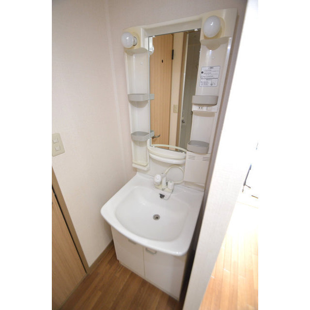 洗面設備　シャンプードレッサー