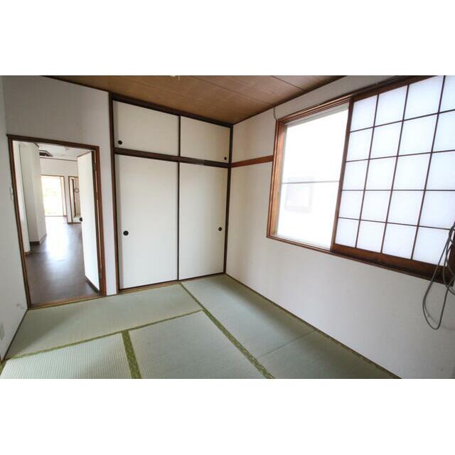 収納　畳の上で大の字リラックス、さらばストレス