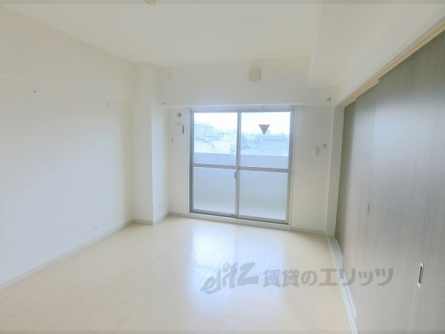 居室・リビング　居室