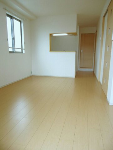 居室・リビング　使いやすい居間です
