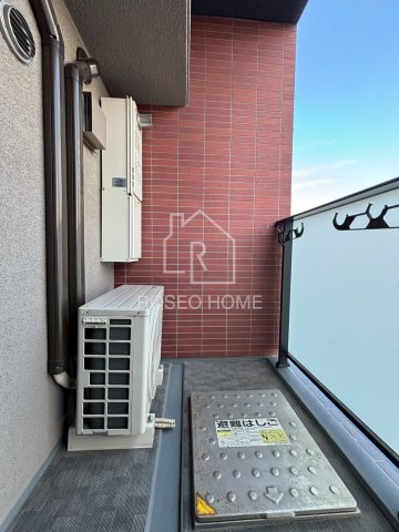 バルコニー　同マンション別部屋：参考写真