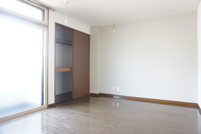 収納　洋室の収納