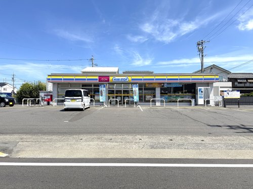 コンビニ　ミニストップ 大和町店（コンビニ）まで296m