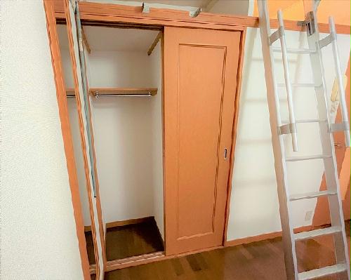 収納　クローゼット