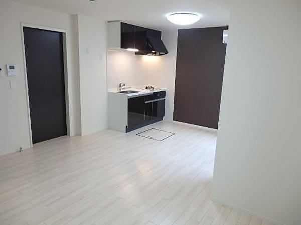 居室・リビング　広々リビングです！