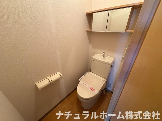 トイレ　シャワー付トイレ