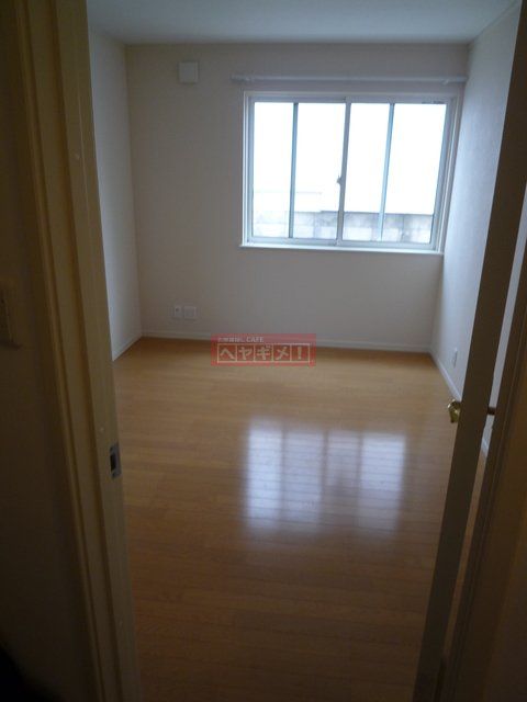 居室・リビング　玄関