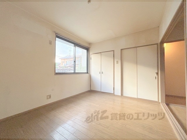 居室・リビング　洋室