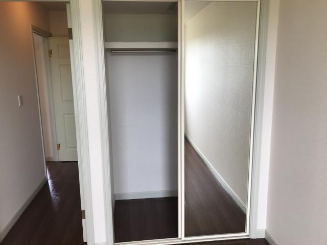 収納　クローゼット