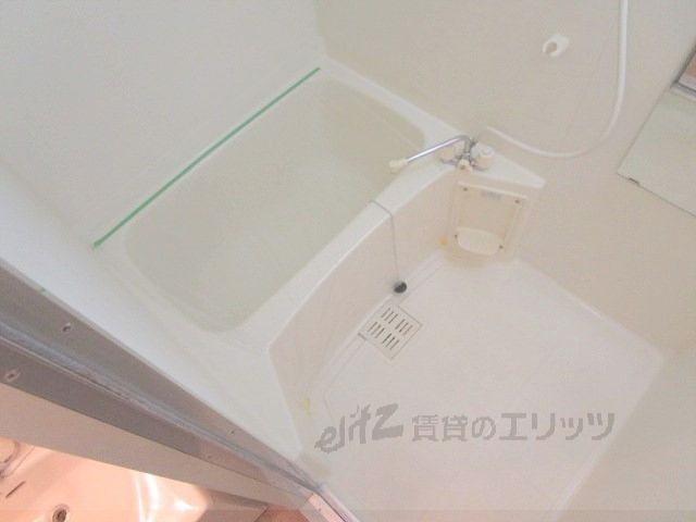 バス・シャワールーム　風呂