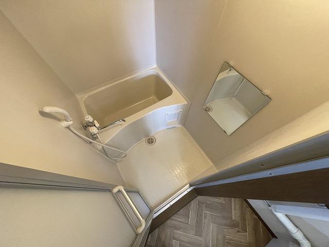 バス・シャワールーム　浴室