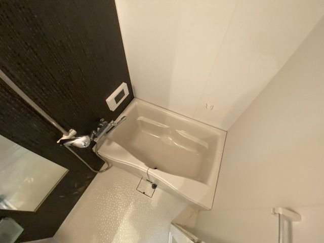 バス・シャワールーム　ゆったり過ごせるお風呂です