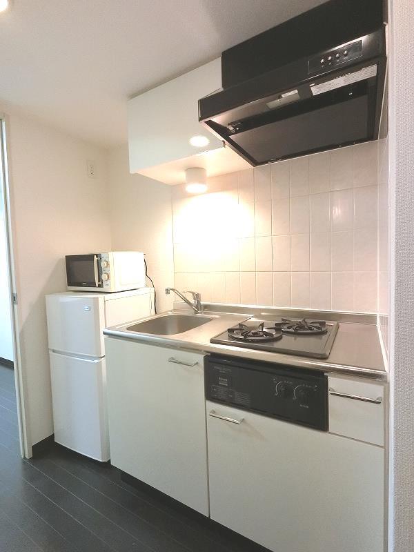 キッチン　2口ガスコンロ（家具・家電付き）