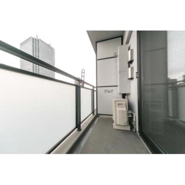 バルコニー　弊社は全物件が仲介手数料半月分+税でご紹介可能です。