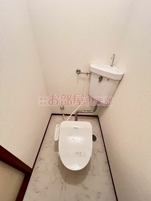 トイレ　清潔感のあるトイレです