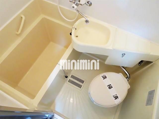 バス・シャワールーム　一日の疲れを癒すユニットバス