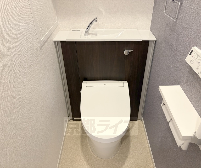 洗面設備　同仕様