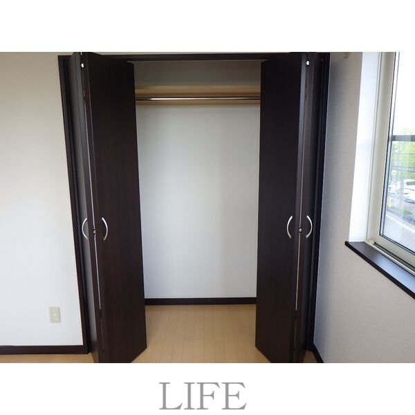 収納　クローゼット