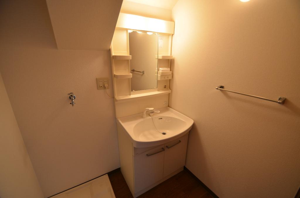 洗面設備　洗髪洗面化粧台