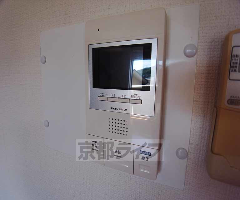 セキュリティ　安心のモニターフォン付き！