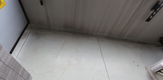 バルコニー　※別号室の参考写真です