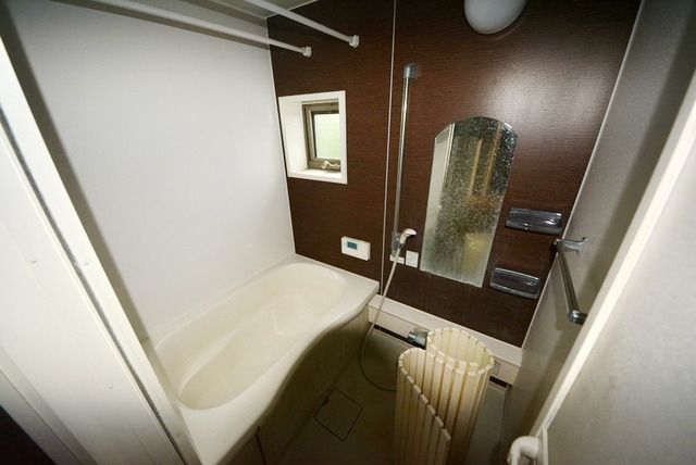 バス・シャワールーム　☆クリーニング前となります☆