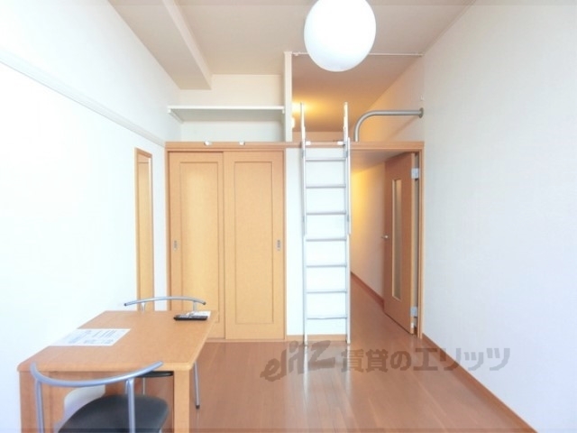 居室・リビング　洋室