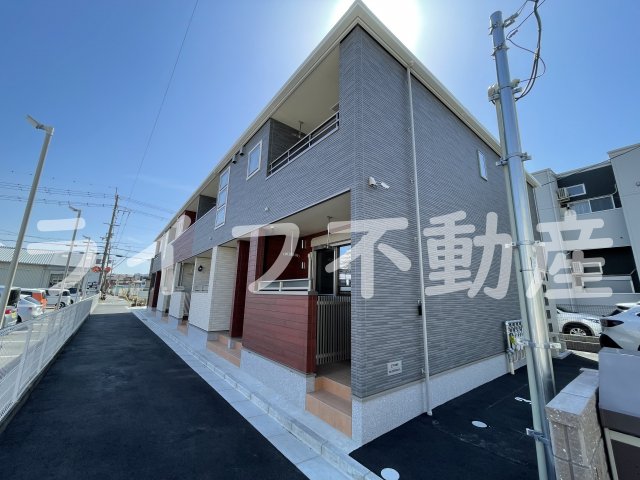 建物外観　落ち着いた雰囲気の外観です