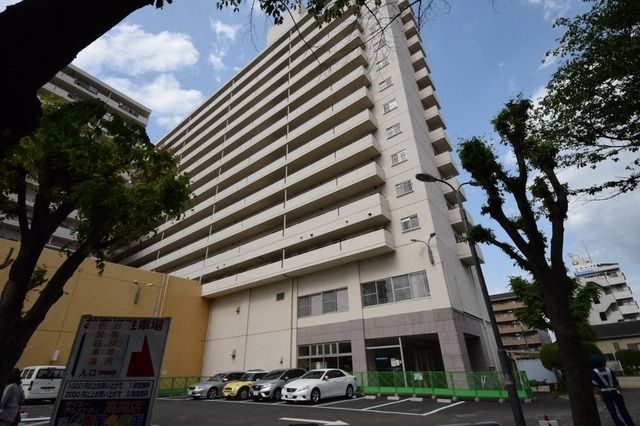 建物外観　駅から徒歩圏内♪