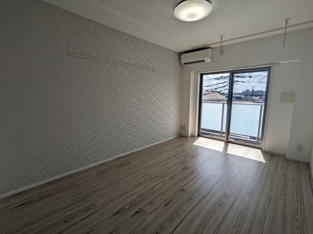 居室・リビング　おしゃれな居間です