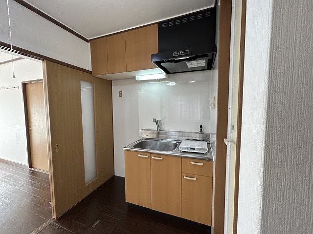 キッチン　同マンション別部屋