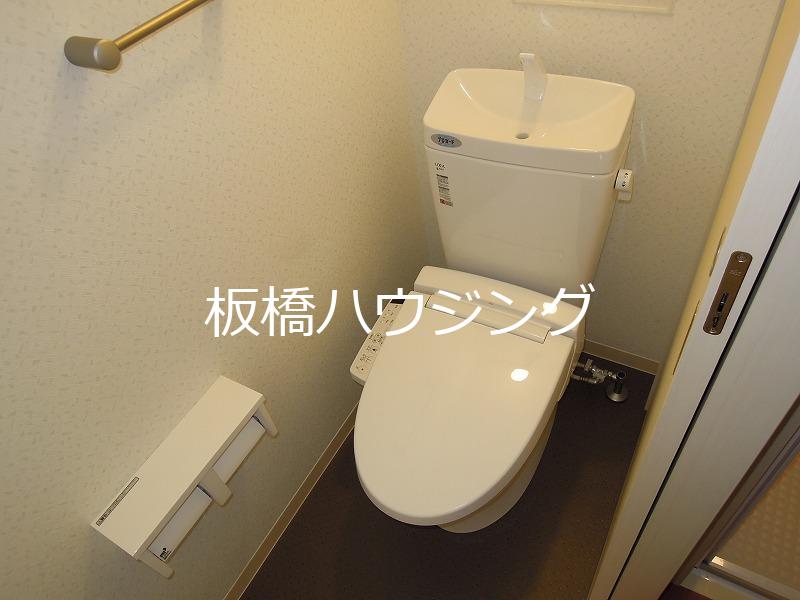 トイレ　ウォシュレット