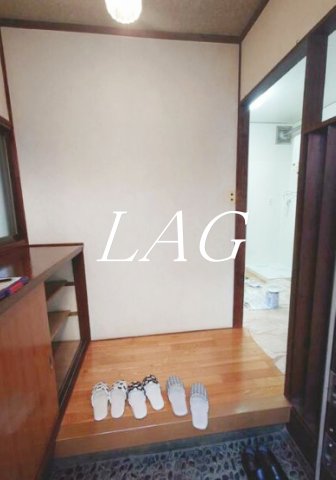 玄関　玄関です。